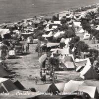 visitceriale_scopri_ceriale-la_natura-la_pineta_foto_storica_campeggio_anni_50